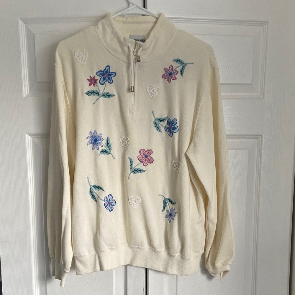 Vintage Alfred Dunner Floral Embroidered Cream Quarter-Zip Pullover